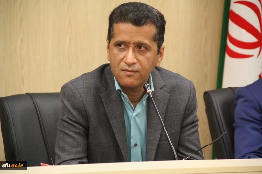 نشست خبری مدیریت امور پردیس های استان هرمزگان با اصحاب رسانه و تجلیل از خبرنگاران حوزه دانشگاه
 2