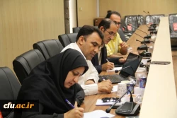 نشست خبری مدیریت امور پردیس های استان هرمزگان با اصحاب رسانه و تجلیل از خبرنگاران حوزه دانشگاه
 14