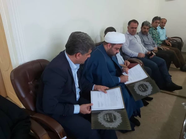 با حمایت مدیرکل آموزش و پرورش استان و نماینده مردم بوشهر، گناوه و دیلم در مجلس

برداشتن گام نخست در جذب سهمیه اختصاصی نیروی انسانی آموزش و پرورش استان بوشهر 2