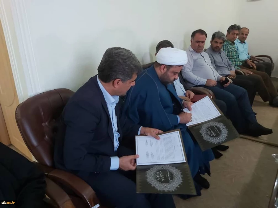 با حمایت مدیرکل آموزش و پرورش استان و نماینده مردم بوشهر، گناوه و دیلم در مجلس

برداشتن گام نخست در جذب سهمیه اختصاصی نیروی انسانی آموزش و پرورش استان بوشهر 2