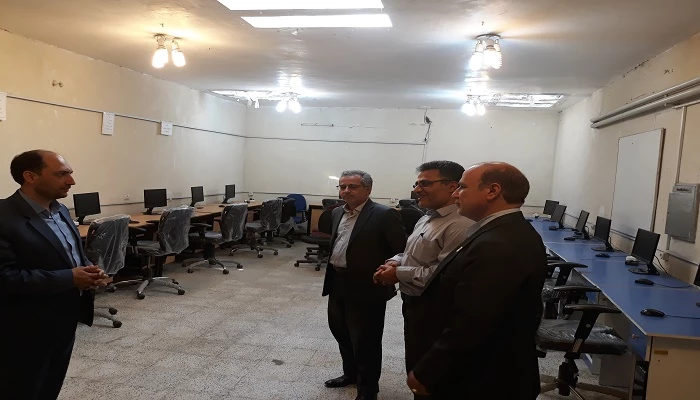 جناب آقای مهندس رضایی سرپرست مرکز هوشمند سازی دانشگاه فرهنگیان کشور و هیات همراه از پردیس ها و مراکز استان بازدید کردند 5