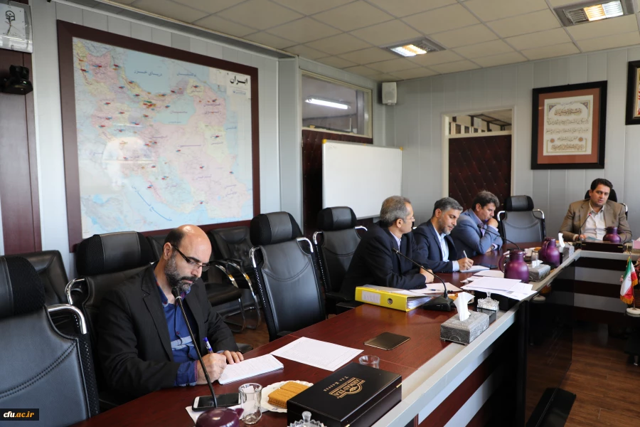 دکتر روشندل در نشست شورای تولید محتوای الکترونیکی:

توسعه عدالت آموزشی  صرفه جویی مالی و مدیریت سبز  از اهداف  تولید محتوای الکترونیکی 3