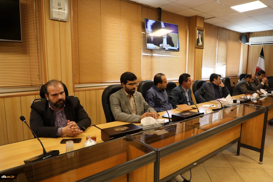 با حضور دکتر کچوئیان و نمایندگان سازمان مرکزی در حوزه های آزمون:

نشست توجیهی و هماهنگی اجرای آزمون اصلح برگزار شد 7