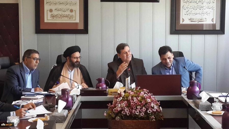 سی و چهارمین جلسه شورای تخصصی فرهنگی و اجتماعی دانشگاه برگزار شد. 3