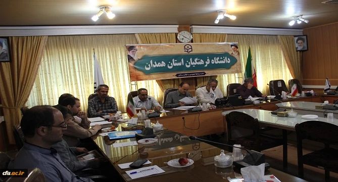 جلسه هماهنگی و برنامه ریزی جهت برگزاری مطلوب آزمون اصلح در پردیس های استان همدان برگزار شد