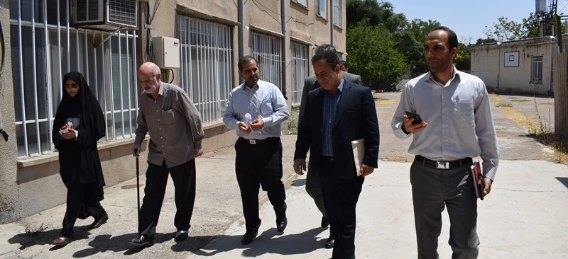 بازدید مدیرکل نوسازی و رئیس مجمع خیرین مدرسه ساز استان کرمانشاه از پردیس شهید صدوقی 5