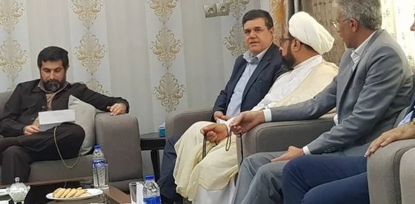 دیدار با استاندار محترم خوزستان جناب آقای دکتر شریعتی 3