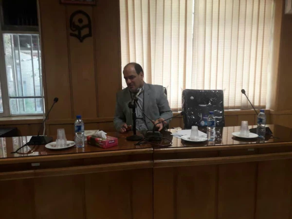 اولین نشست صمیمی جناب آقای دکتر افلاکی فرد مدیریت دانشگاه فرهنگیان فارس با تمامی پرسنل پردیس ها و مراکز 11