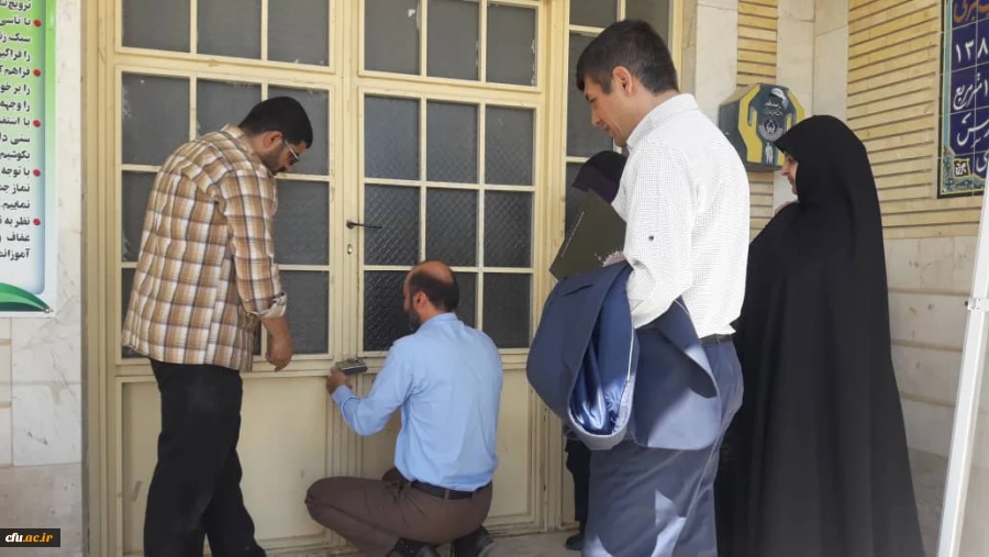 آزمون اصلح ویژه ی مهارت آموزان در پردیسهای استان مرکزی برگزار شد. 4