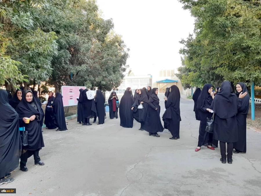 آزمون اصلح ویژه ی مهارت آموزان در پردیسهای استان مرکزی برگزار شد. 8