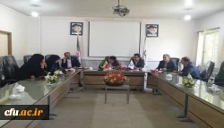 به منظور آشنایی با مشکلات و تنگناهای استانها برای بازگشایی مطلوب در مهر ماه 98

دکتر روشندل معاون آموزشی و تحصیلات تکمیلی دانشگاه فرهنگیان و هیات همراه از فضاهای آموزشی، فرهنگی، ورزشی و سراهای دانشجویی مرکز امام خمینی (ره) شهر سلماس آذربایجان غربی بازدی