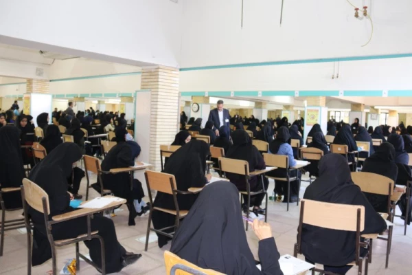 آزمون اصلح مهارت آموزان ماده 28 دانشگاه فرهنگیان استان، در سالن فجر دانشگاه یزد برگزار شد.
 8