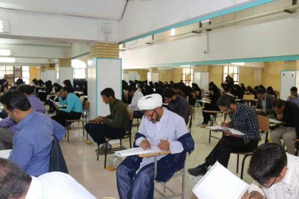 آزمون اصلح مهارت آموزان ماده 28 دانشگاه فرهنگیان استان، در سالن فجر دانشگاه یزد برگزار شد.
 13