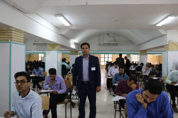 آزمون اصلح مهارت آموزان ماده 28 دانشگاه فرهنگیان استان، در سالن فجر دانشگاه یزد برگزار شد.
 14