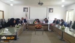 دکتر روشندل معاون آموزشی و تحصیلات تکمیلی دانشگاه فرهنگیان و هیات همراه از فضاهای آموزشی، فرهنگی، ورزشی و سراهای دانشجویی مرکز امام خمینی (ره) سلماس بازدید نمودند 7