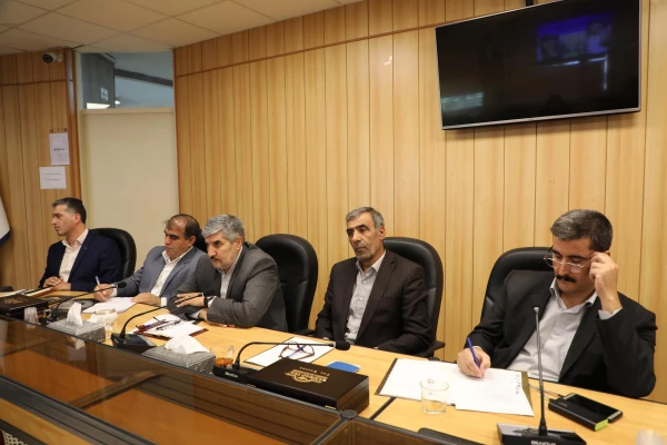 نشست صمیمی نمایندگان اساتید دانشگاه فرهنگیان با دکتر خنیفر 9