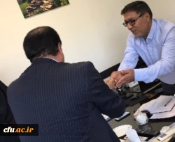 دکتر انصاری راد سرپرست معاونت دانشجویی در جلسه با همکاران حوزه دانشجویی:

ایجاد رضایتمندی و امید در دانشجومعلمان دو اصل اساسی در مسیر توسعه دانشگاه 2