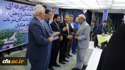 آیین تجلیل از برگزیدگان نکوداشت یکصد سال تربیت معلم در ایران در دانشگاه فرهنگیان کردستان برگزار گردید 9