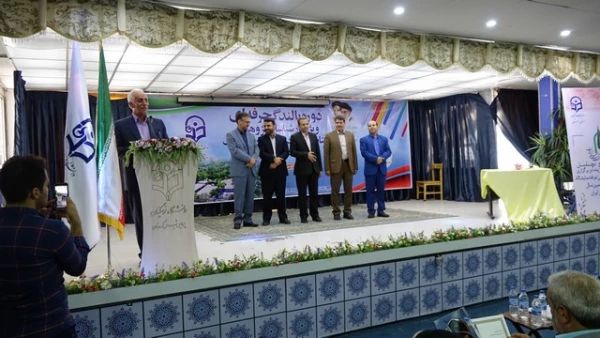 آیین تجلیل از برگزیدگان نکوداشت یکصد سال تربیت معلم در ایران در دانشگاه فرهنگیان کردستان برگزار گردید 14