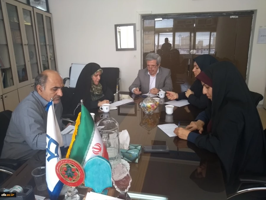 برگزاری جلسه ارتقاء و ترفیع اساتید عضو هیئت علمی در قالب فعالیت های فرهنگی 2