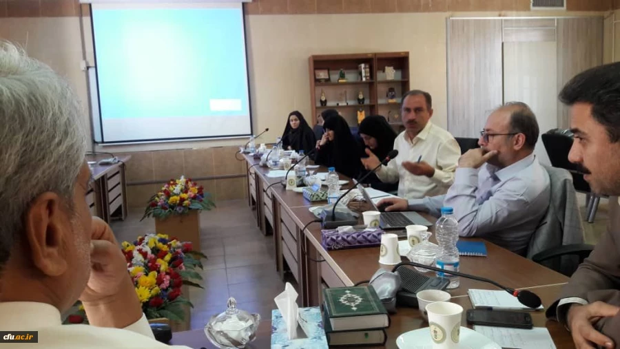 کارگروه سیستم جامع سرای دانشجویی در استان سمنان برگزار شد 2