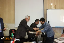 مراسم تکریم و تجلیل از تلاش های نیروهای شرکتی دانشگاه فرهنگیان یزد
 7