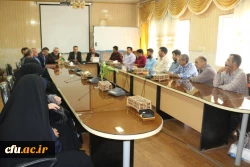 مراسم تکریم و تجلیل از تلاش های نیروهای شرکتی دانشگاه فرهنگیان یزد
 20