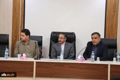 نائب رییس کمیسیون آموزش و تحقیقات مجلس شورای اسلامی در جمع اعضای هیات علمی پیمانی جدید دانشگاه فرهنگیان کشور:

دانشگاه فرهنگیان مادر همه دانشگاه ها است و باید داناترین ها معلم شوند