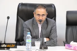 دکتر احمدی لاشکی نائب الرئیس کمیسیون آموزش و تحقیقات مجلس شورای اسلامی در جمع اعضای هیات علمی پیمانی جدید دانشگاه فرهنگیان کشور
دانشگاه فرهنگیان مادر همه دانشگاه ها است و باید داناترین ها معلم شوند.
 2