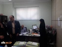 مراسم تقدیر و تکریم از کارکنان دانشگاه فرهنگیان فارس توسط جناب آقای دکتر افلاکی فرد بمناسبت هفته دولت و روز کارمند 9