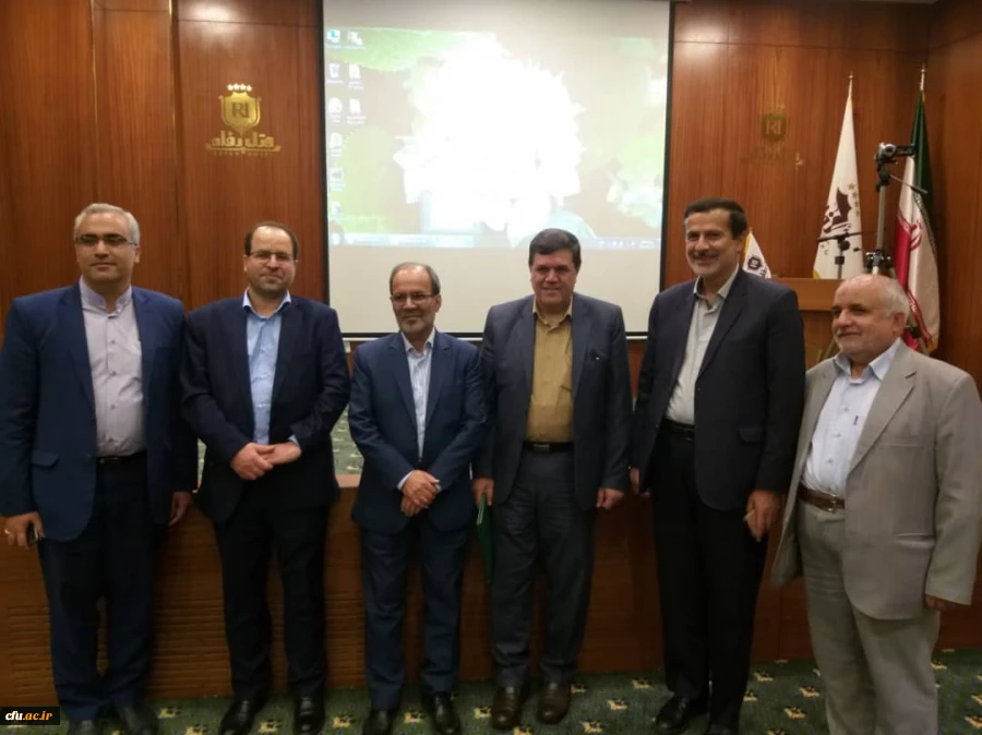 برگزاری کارگاه در مشهد مقدس با حضور ریاست محترم دیوان محاسبات کل کشور،معاونین دیوان و مستشاران اصلی 
 2