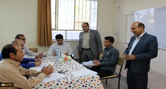 رئیس دانشگاه فرهنگیان استان لرستان از مراحل انجام مصاحبه داوطلبان ورود به دانشگاه فرهنگیان بازدید کرد.