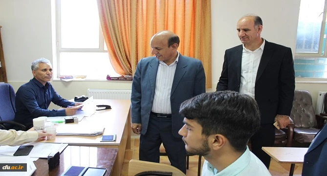رئیس دانشگاه فرهنگیان استان لرستان از مراحل انجام مصاحبه داوطلبان ورود به دانشگاه فرهنگیان بازدید کرد.