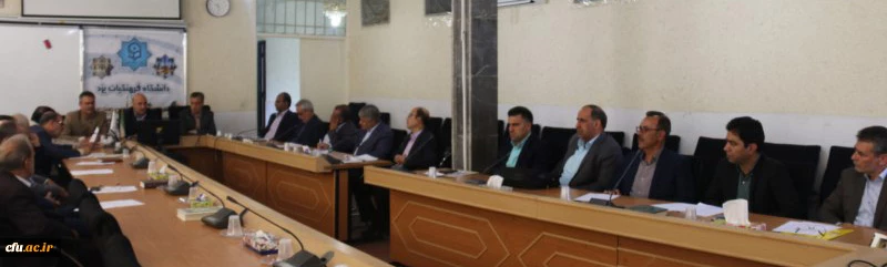 جلسه هماهنگی اعضای گروه های مصاحبه پذیرفته شدگان چند برابر ظرفیت دانشگاه فرهنگیان یزد 2