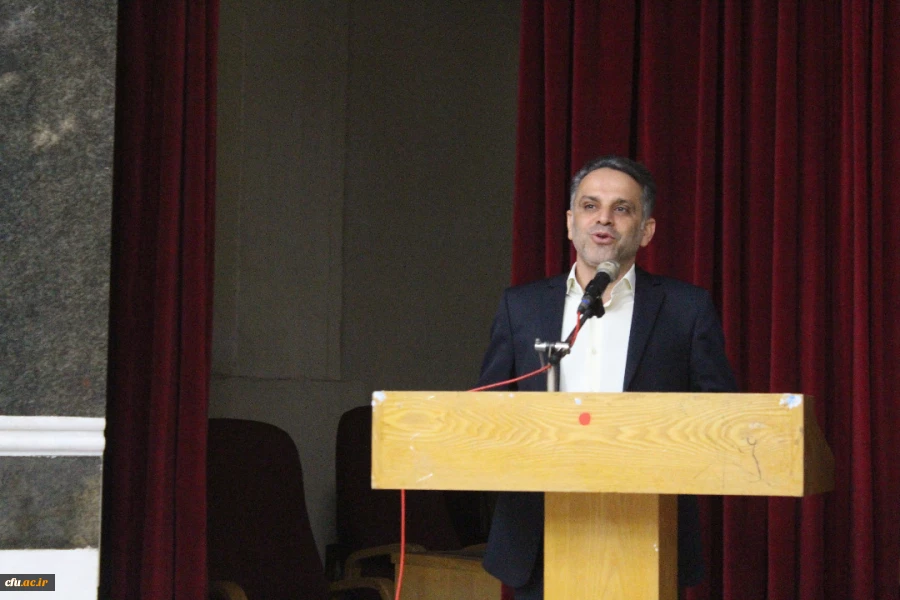 با حضور مدیرکل آموزش و پرورش استان بوشهر؛

فرآیند مصاحبه و گزینش پذیرفته شدگان چندبرابر ظرفیت دانشگاه فرهنگیان آغاز شد
 4