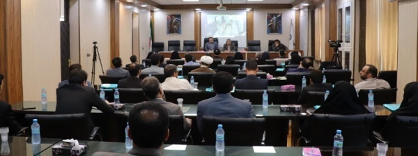 منزلت استادان را  با دانش، تعهد، تخصص و رفتار خودتان ارتقاء ببخشید
 2