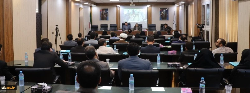 منزلت استادان را  با دانش، تعهد، تخصص و رفتار خودتان ارتقاء ببخشید
 2