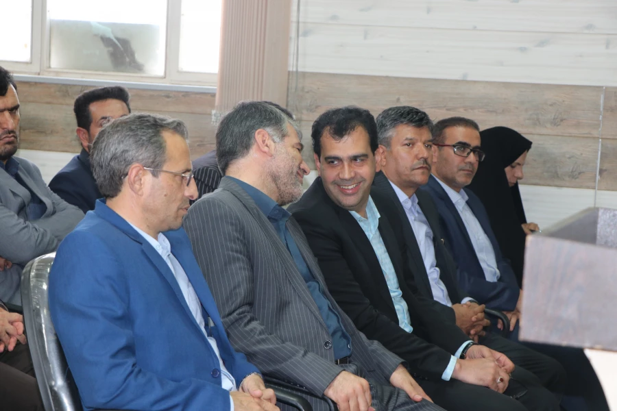 گشایش و معارفه سرپرست مرکز آموزشی و پژوهشی دانشگاه فرهنگیان در شهرستان  آران و بیدگل