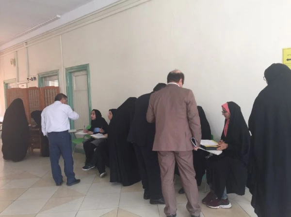 بازدید دکترانصاری راد سرپرست معاونت دانشجویی از فرایند مصاحبه داوطلبان ورود به دانشگاه فرهنگیان 2
