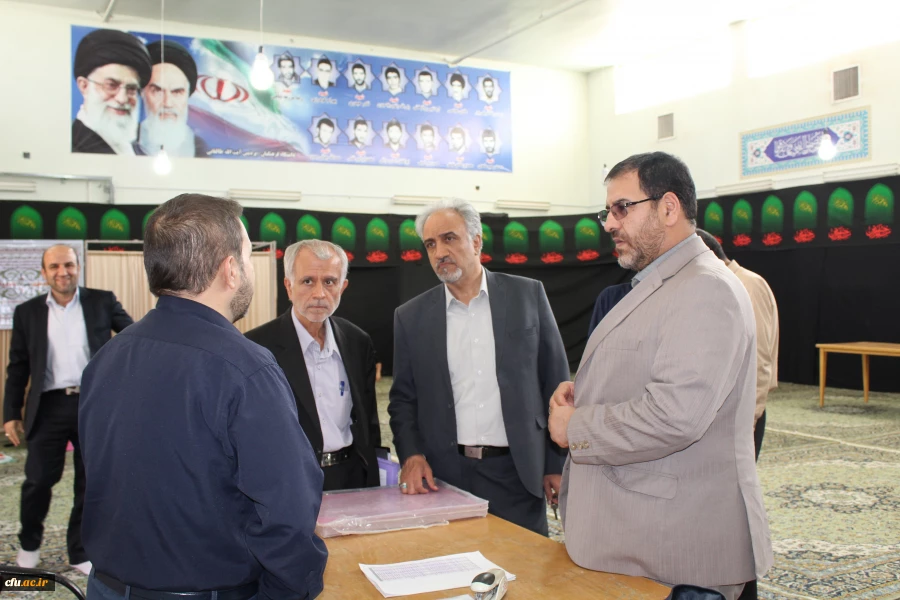 بازدید سرپرست مدیریت استانی از مراحل مصاحبه پذیرفته شدگان چند برابر ظرفیت ورودی 98 2