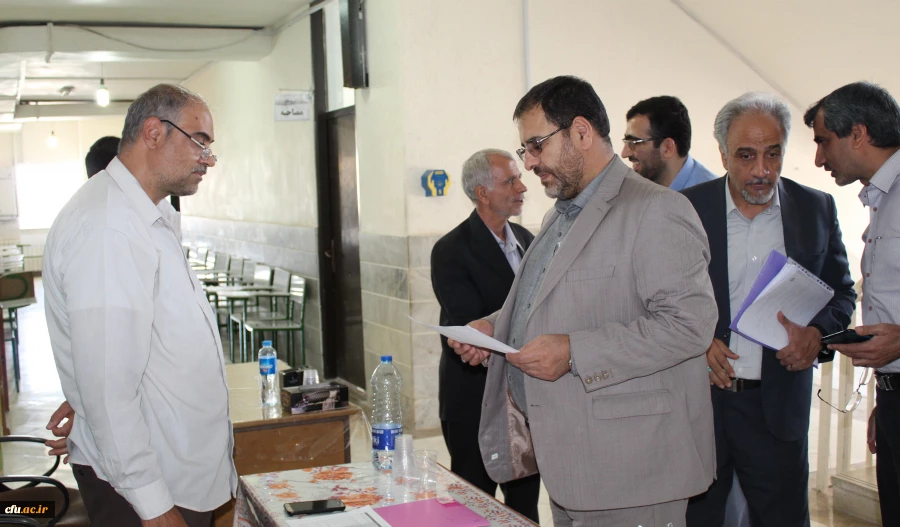 بازدید سرپرست مدیریت استانی از مراحل مصاحبه پذیرفته شدگان چند برابر ظرفیت ورودی 98 4