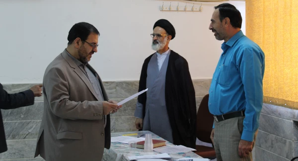 بازدید سرپرست مدیریت استانی از مراحل مصاحبه پذیرفته شدگان چند برابر ظرفیت ورودی 98 5