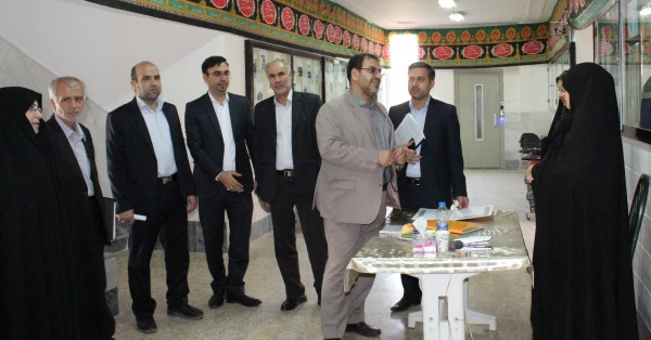 بازدید سرپرست مدیریت استانی از مراحل مصاحبه پذیرفته شدگان چند برابر ظرفیت ورودی 98 6