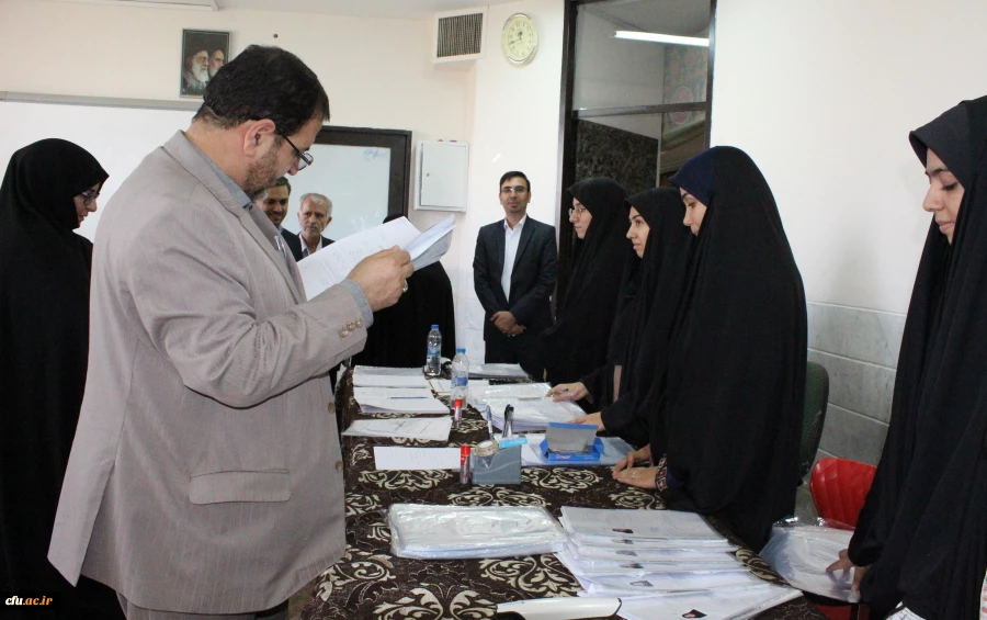 بازدید سرپرست مدیریت استانی از مراحل مصاحبه پذیرفته شدگان چند برابر ظرفیت ورودی 98 8
