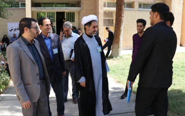 مدیریت امور پردیس های دانشگاه فرهنگیان استان کرمان مراحل انجام مصاحبه داوطلبان ورود به دانشگاه فرهنگیان را مورد بازدید قرار داد.