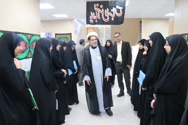 مدیریت امور پردیس های دانشگاه فرهنگیان استان کرمان مراحل انجام مصاحبه داوطلبان ورود به دانشگاه فرهنگیان را مورد بازدید قرار داد.