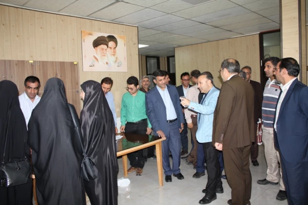 گزینش افراد یک اصل مهم و اثرگذار در تامین نیروی انسانی کارامد است 9