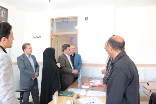 بازدید مدیر کل آموزش و پرورش استان سمنان از روند مصاحبه داوطلبان ورود به دانشگاه فرهنگیان 2