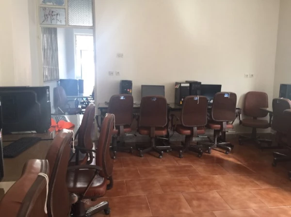 بازدید از فرایند بازسازی، تعمیرات پیشگیرانه، استفاده بهینه از امکانات  و تنوع بخشی به فضاها در  مرکز آموزش عالی شهید باهنر تهران 7