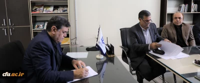 دکتر خنیفر در بازدید از پژوهشکده مطالعات تربیت معلم:

پژوهش در عرصه تربیت معلم باید توسعه یابد